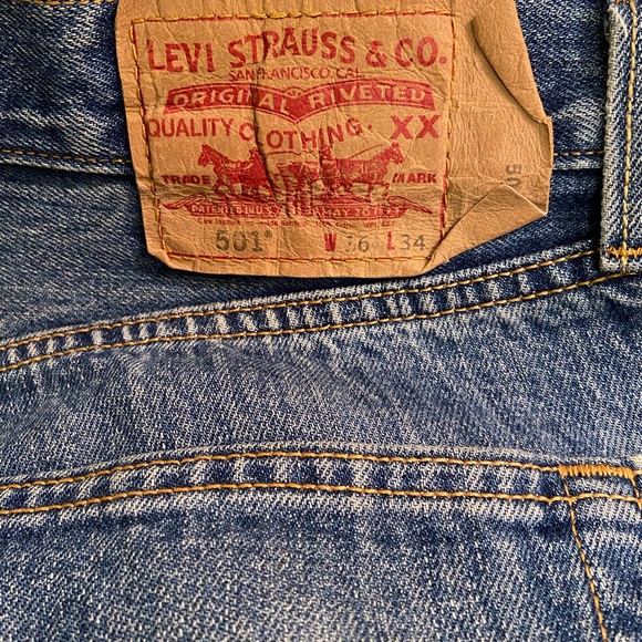 Levi’s 501 Denim Blue Jeans - Picture 3 of 6